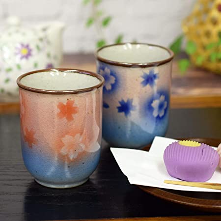 九谷焼 夫婦湯呑み 桜 陶器 おしゃれ 和食器 ペア 湯呑み茶碗 日本製