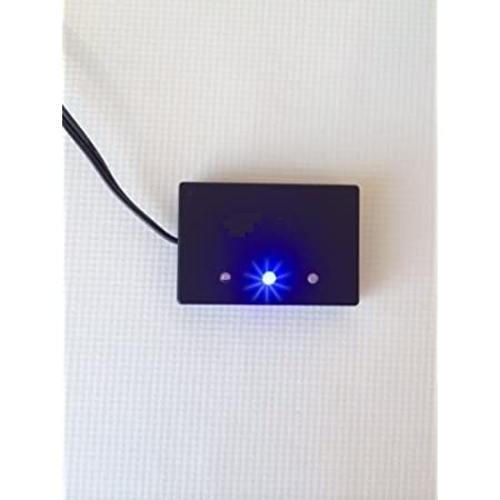 Xiton 青 光 で 撃退 ブルー 6 LED スキャン セキュリティ ライト ソーラー 充電 衝撃 感知 A059